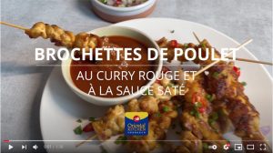 video recette brochettes poulet curry rouge sauce sale